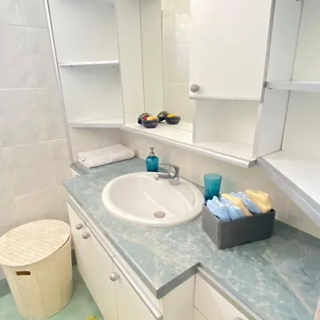 Familial Quartier Fontonne A By Weekome Antibes
