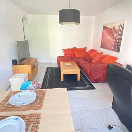 Familial Quartier Fontonne A By Weekome Lejlighed *